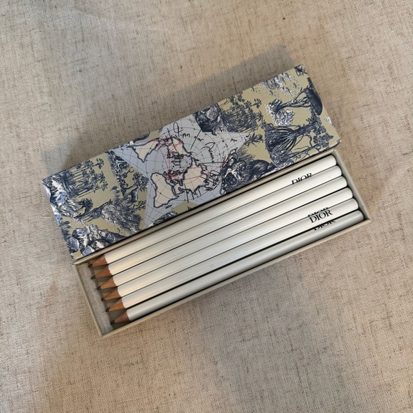 NIB Dior Around the World Office Set - Picture 7 of 7